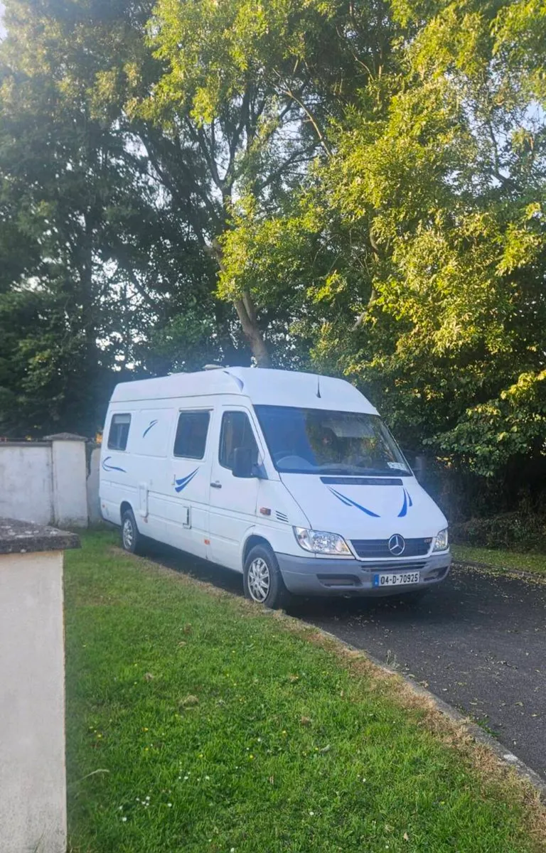 2004 Mercedes sprinter - Image 1