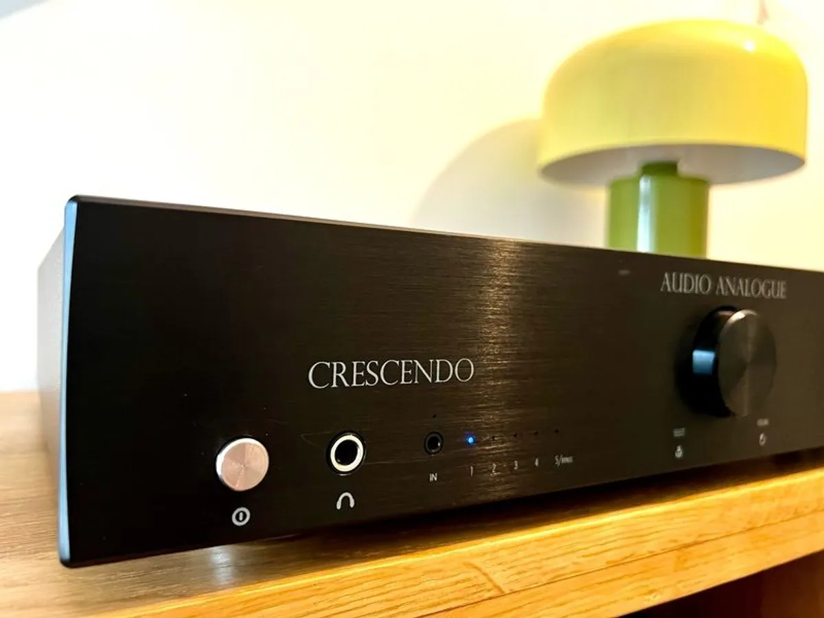 Audio Analogue Crescendo Airtech Amplifier - Mint Condition - Image 1