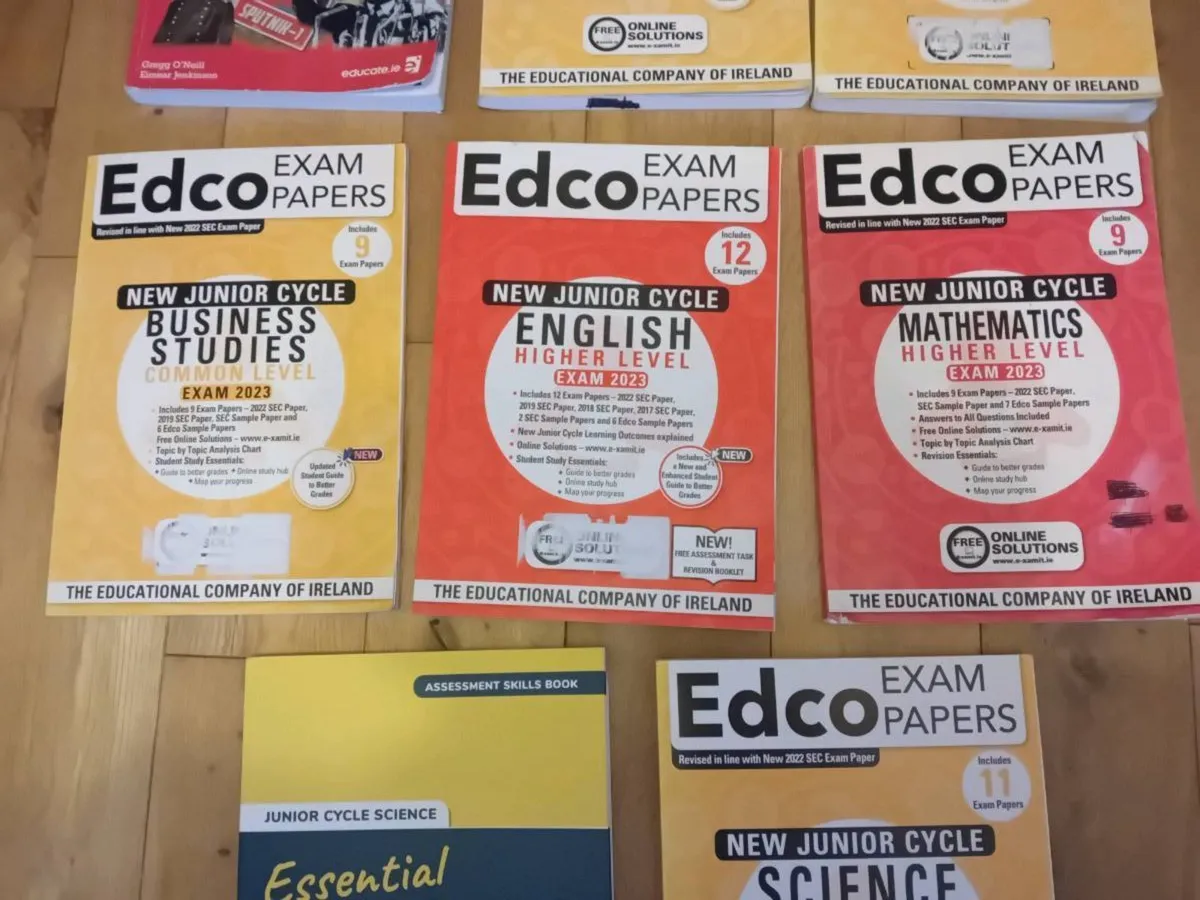 School books and exam papers - Image 3