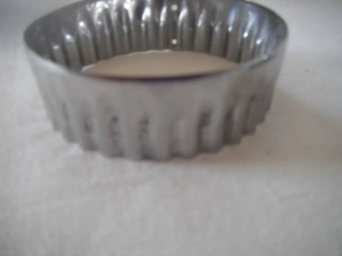 Stainless Steel Cookie/Scones Cutters x 3 for Sale - Image 2