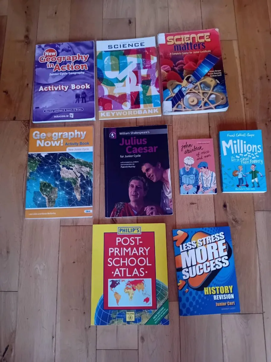 School books - Image 1