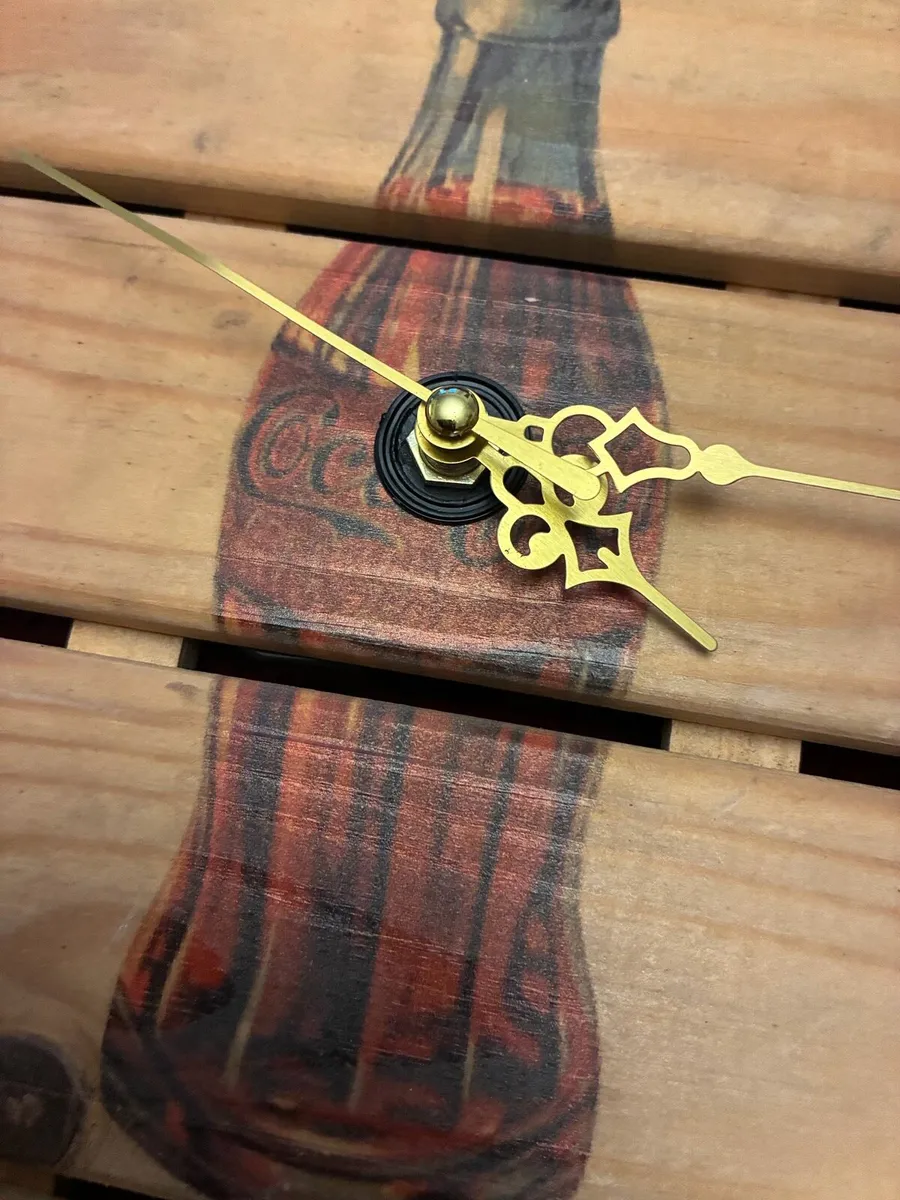 Rare Coca Cola Timber Clock - Image 2