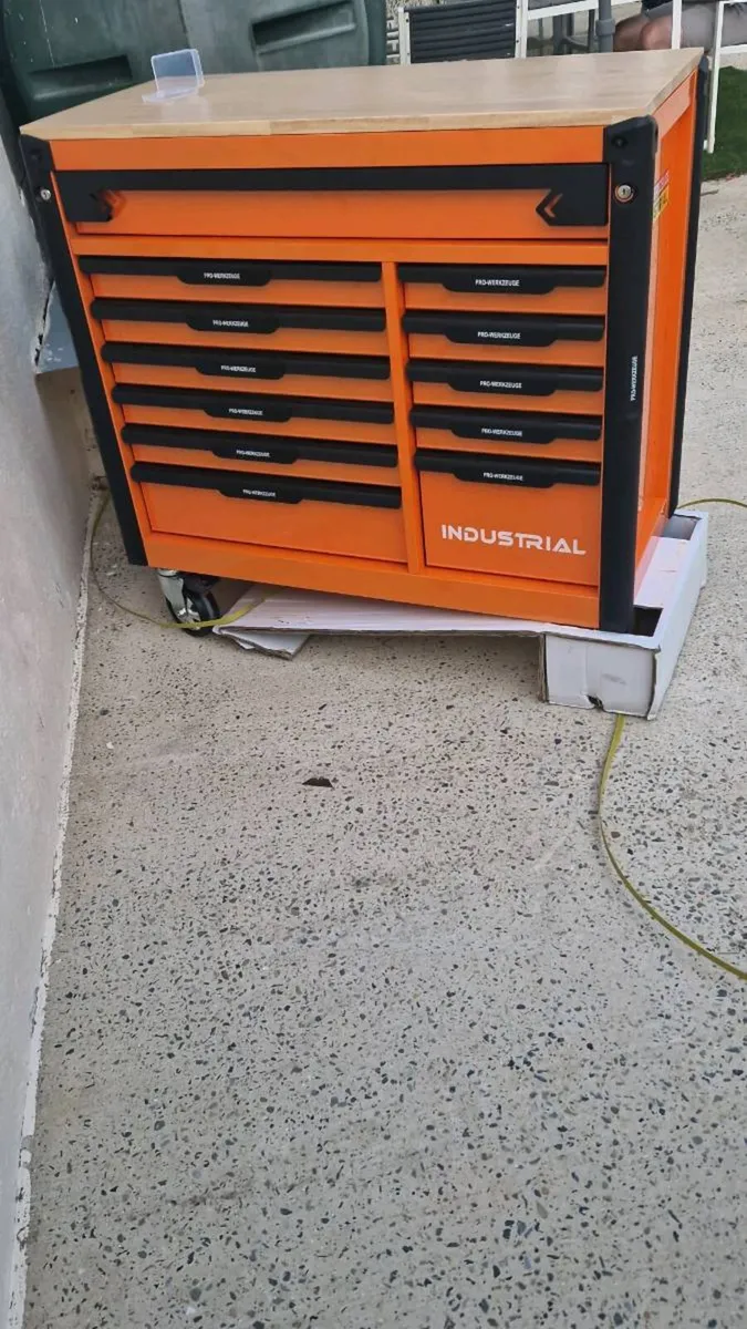 Tools - Image 1