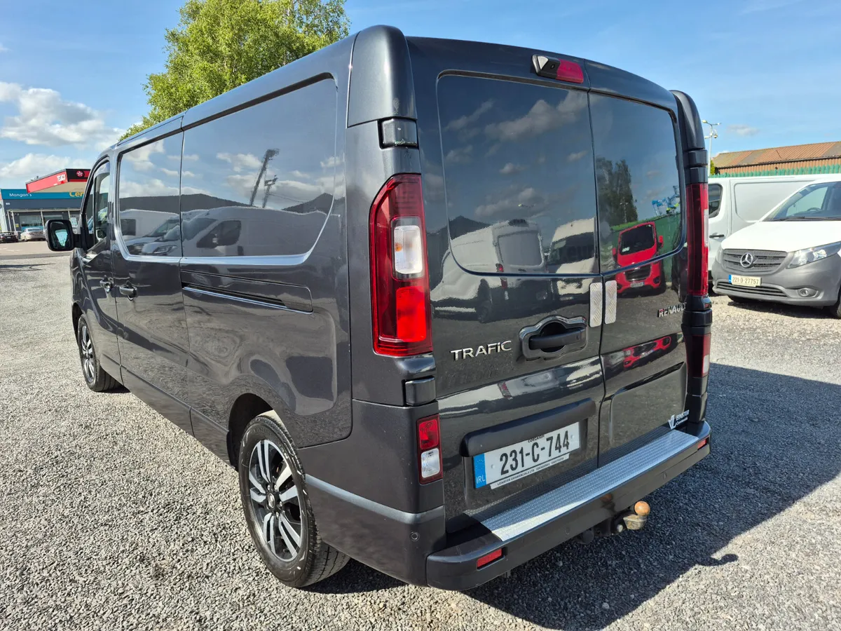 RENAULT TRAFIC SPORT PLUS 170BHP NO VAT - Image 3