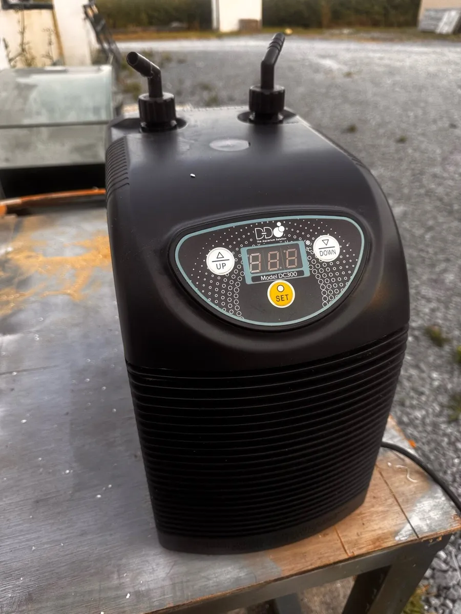 Aquarium DC Series Refrigerant Chiller CD300 - Image 1