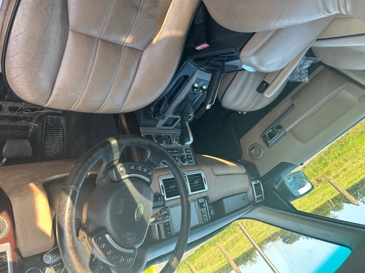 2005 Range Rover 3 liter crew cab automatic - Image 3