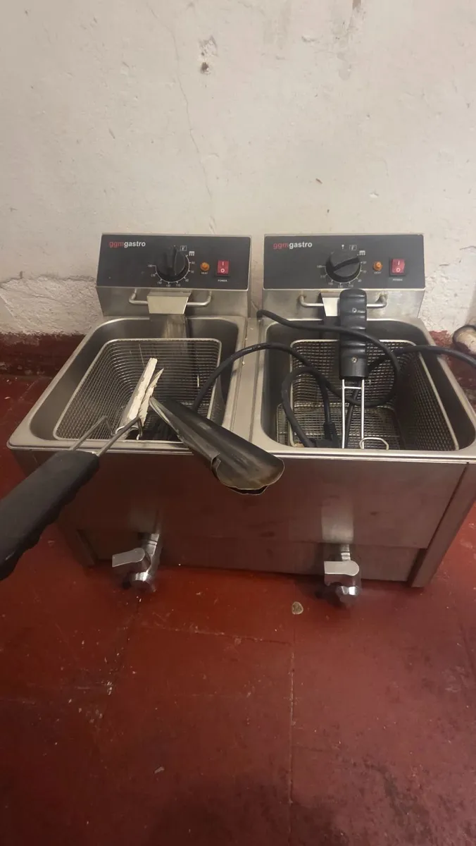 Restaurant and Grocery equipment, Pizza oven, gril - Image 3