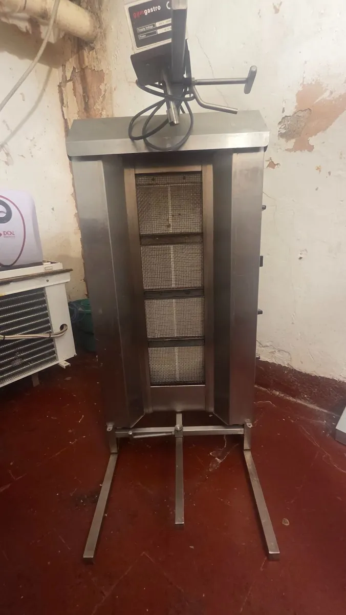 Restaurant and Grocery equipment, Pizza oven, gril - Image 1