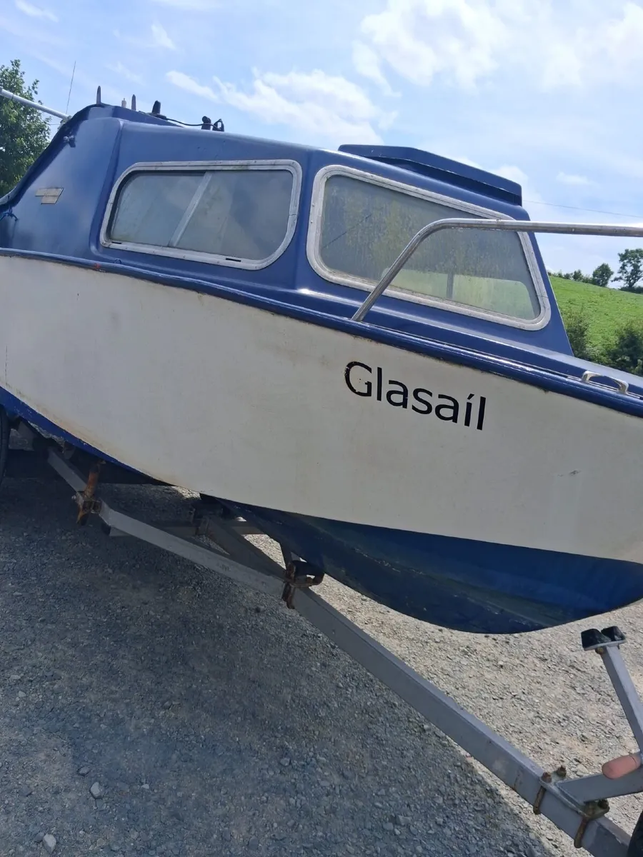 Glasal boat with trailer fibre glass with trailer - Image 3