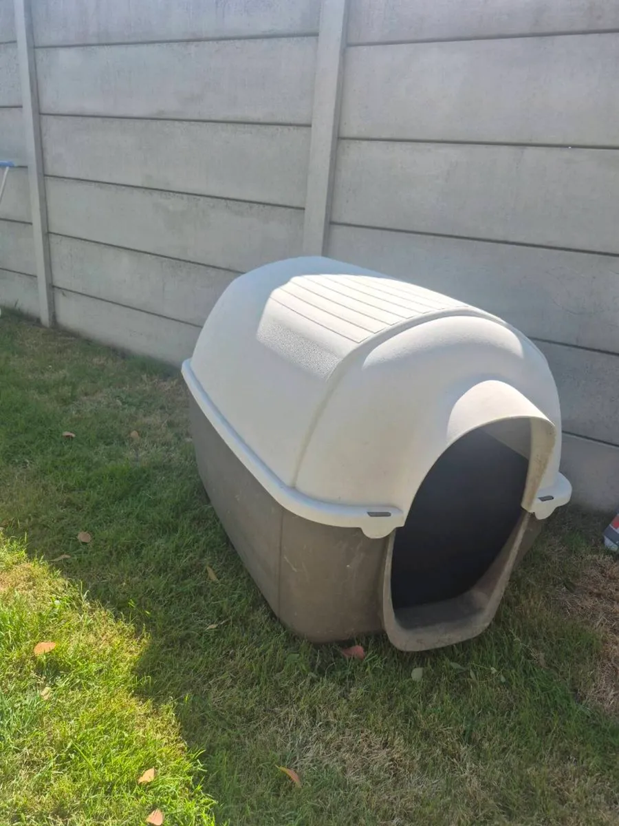 Dog Kennel - Image 1