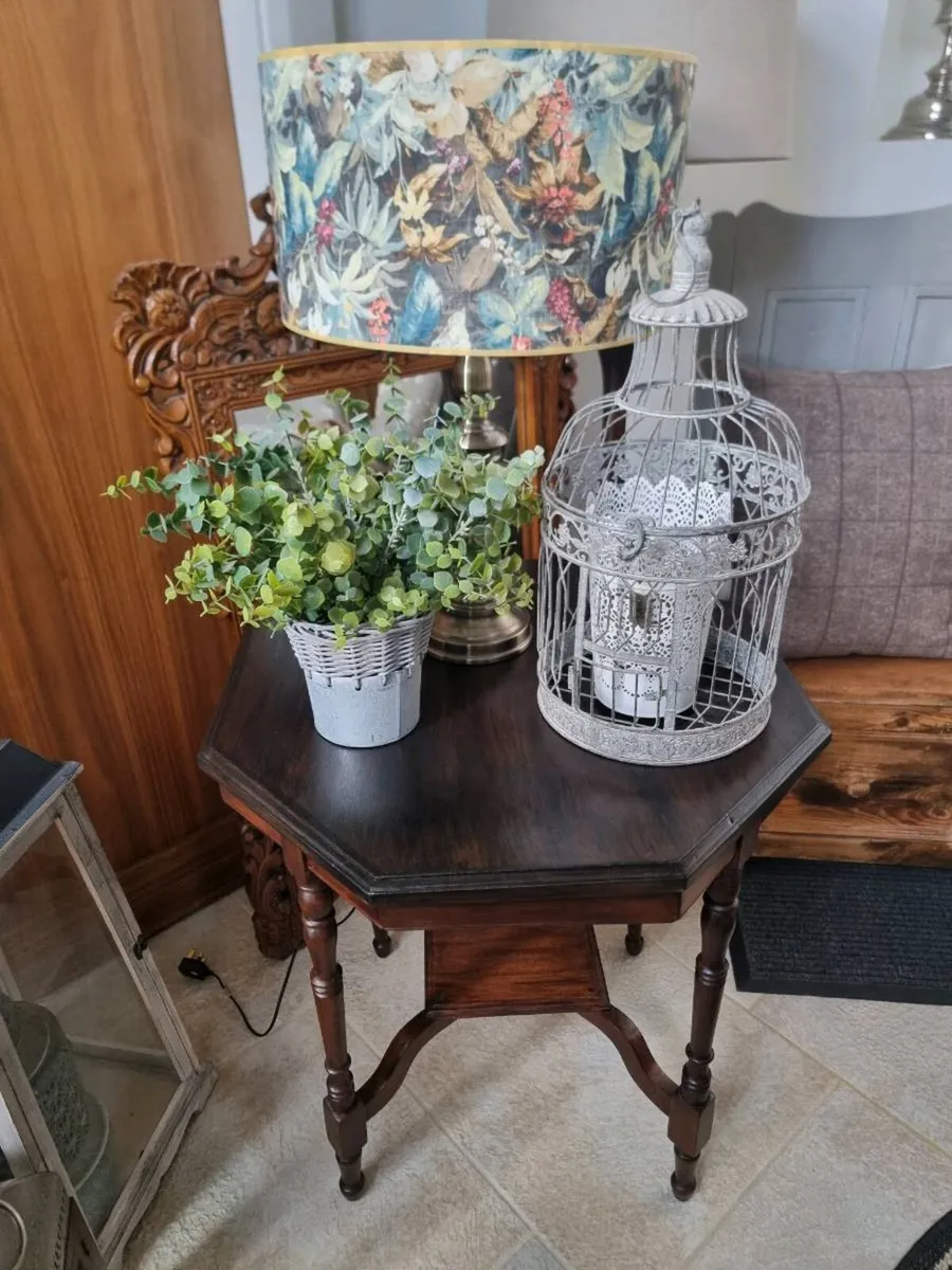 Beautiful Occasional Table...€125 - Image 2
