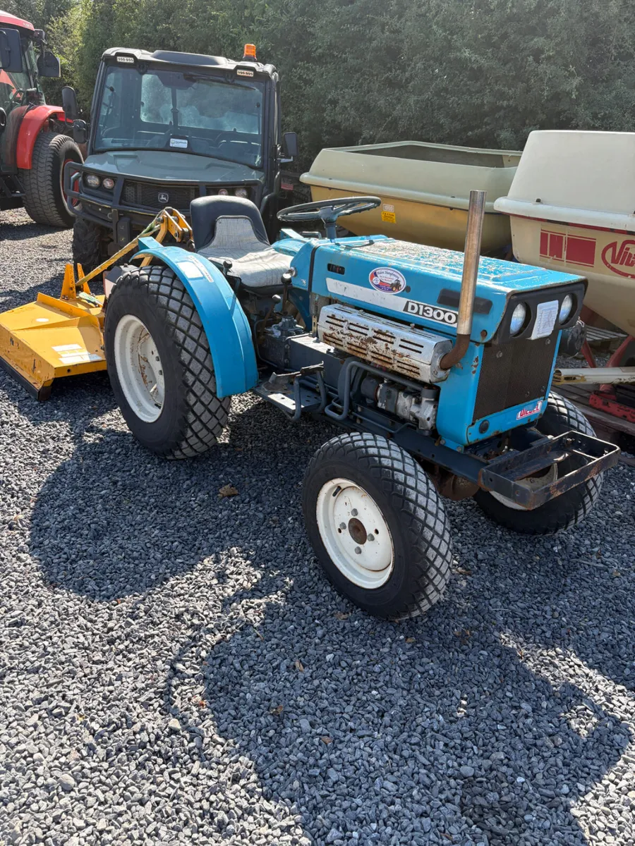 Mitsubishi D1300 compact tractor with Topper - Image 2