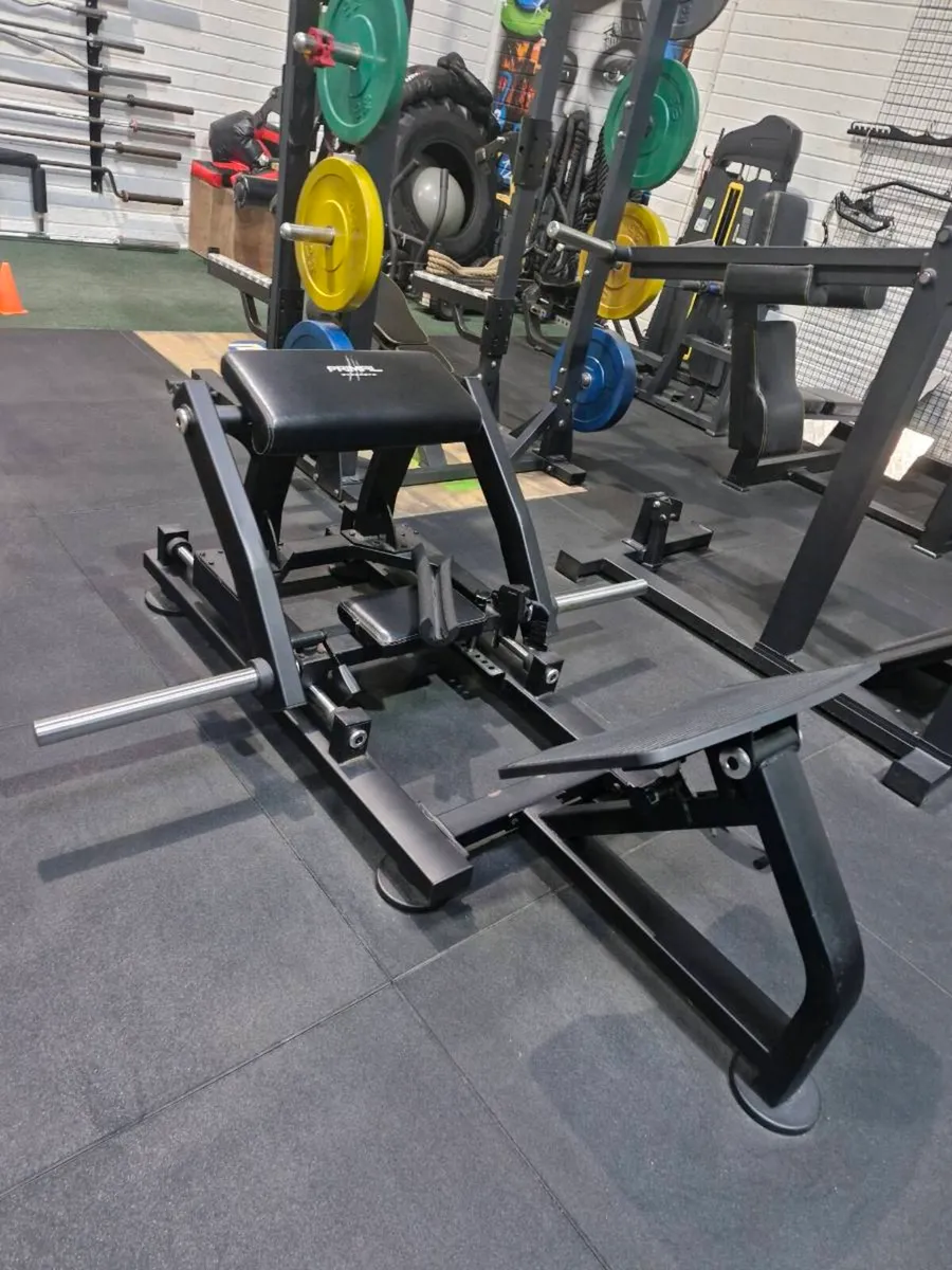 Commercial gym equipment - Image 3