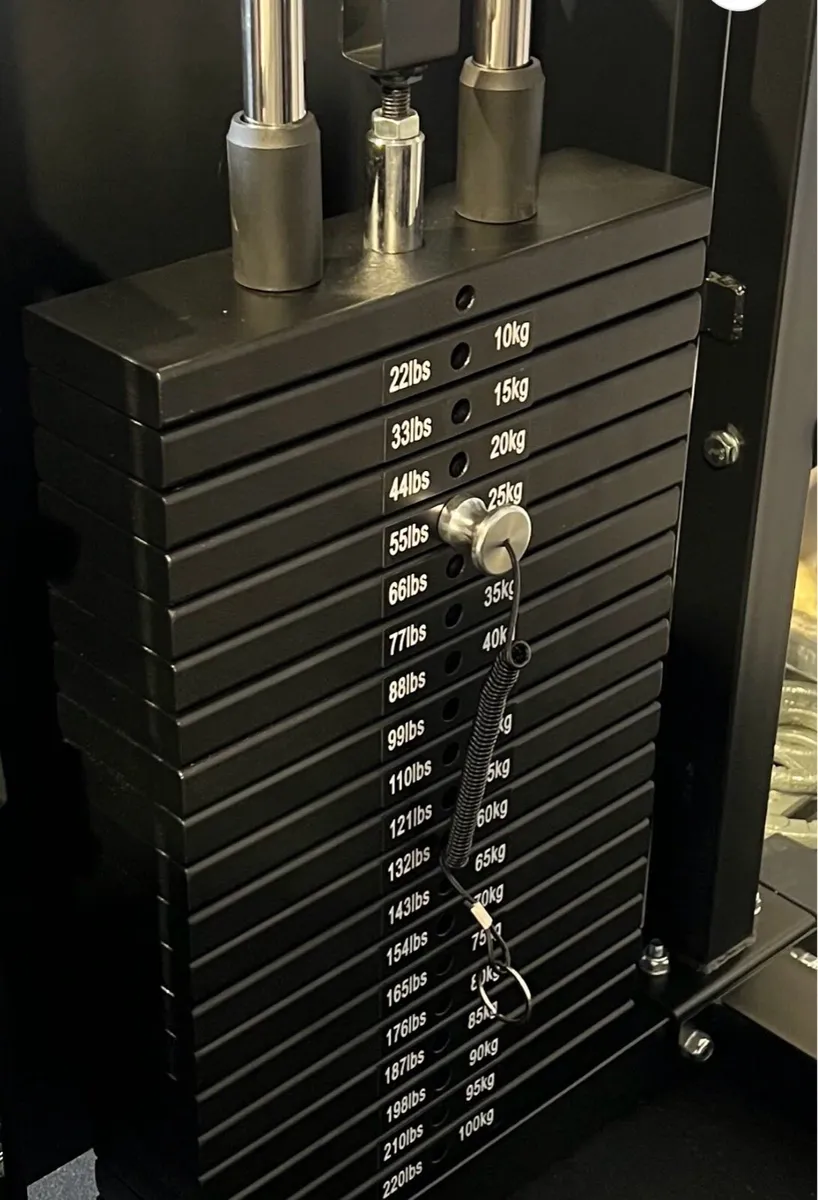 Multifuntional rack with smith and 2 x 100kg stack - Image 2