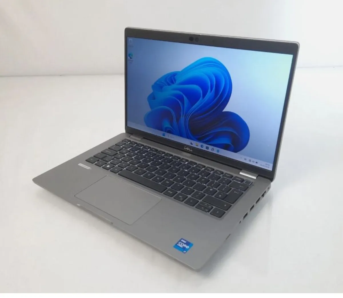 Dell Latitude 5420 TOUCH i7-1185G7 16GB 256GB SSD - Image 1