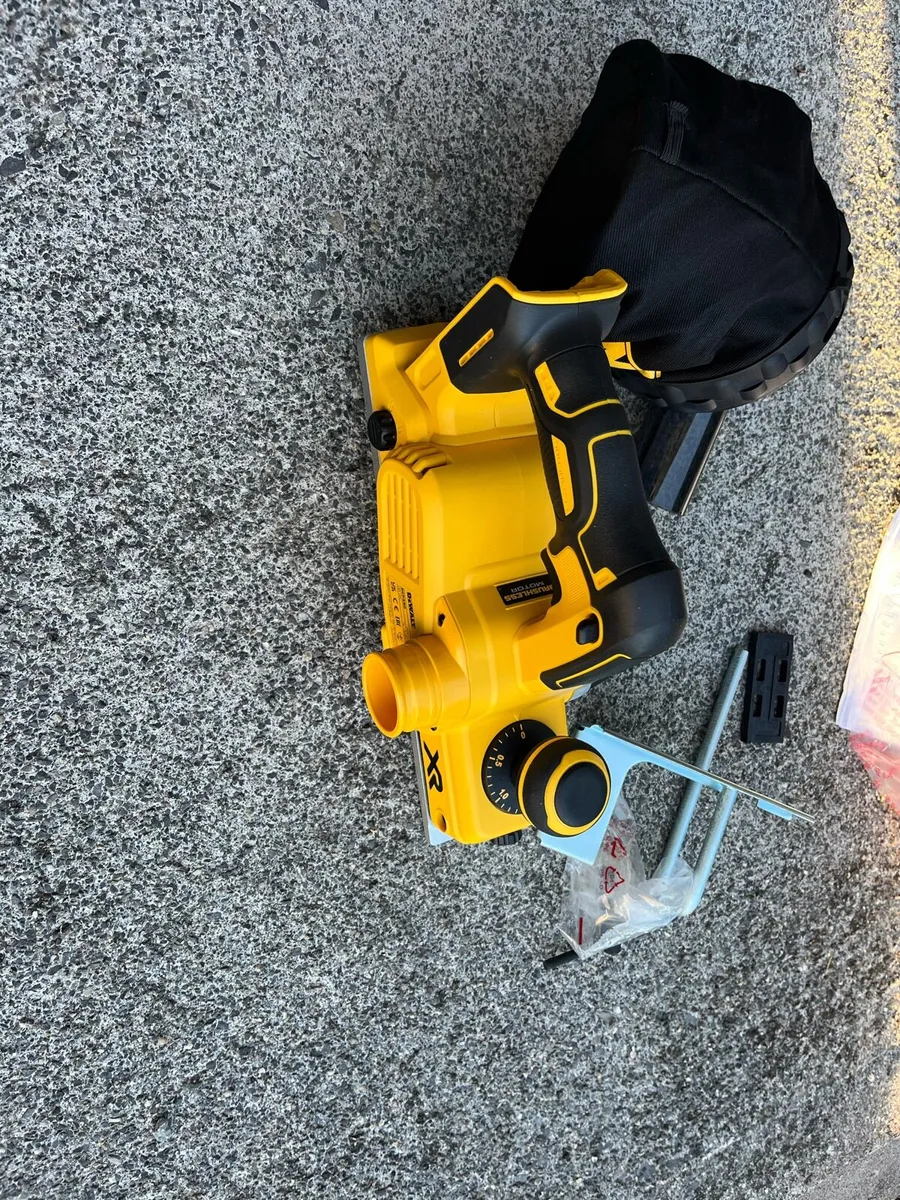 Dewalt 18v planner for sale - Image 1