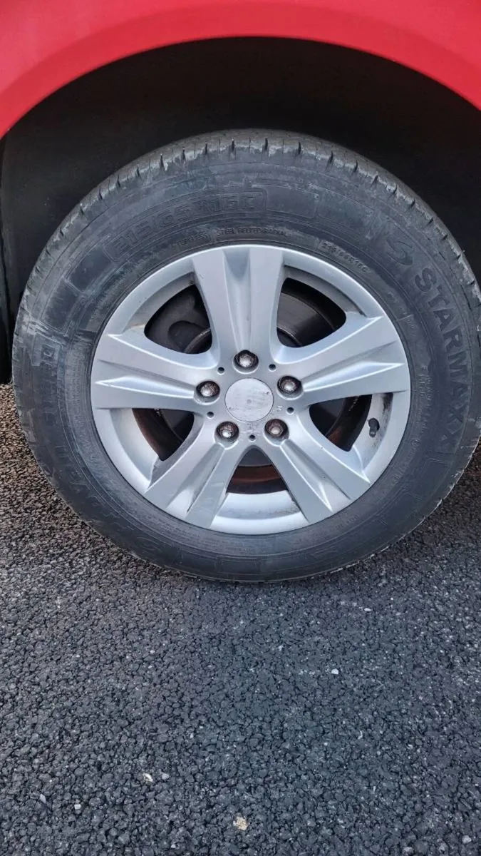 Volkswagon Transporter  2.5 bhp - Image 4