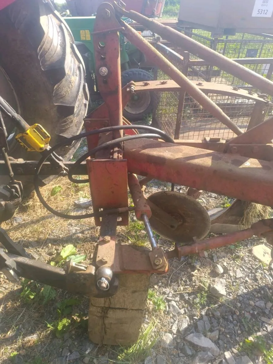 Kverneland Plough - Image 3