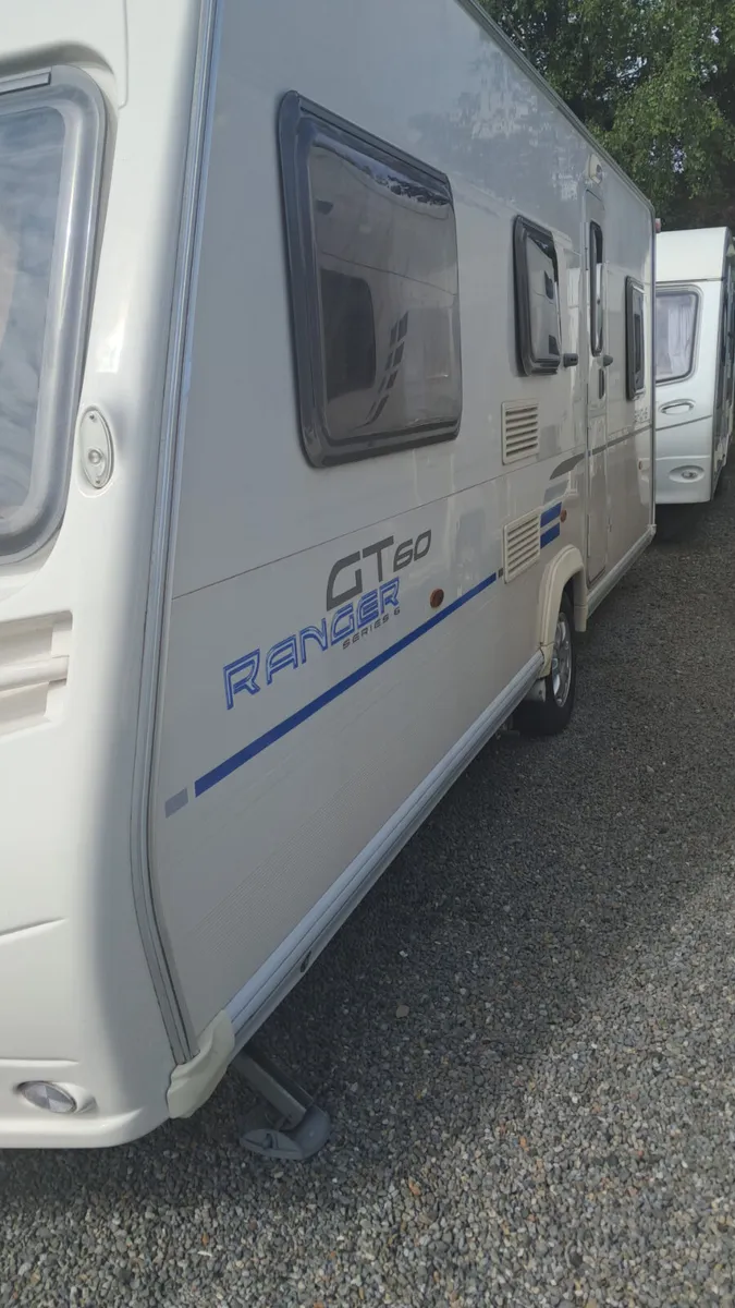 Caravan - Image 2