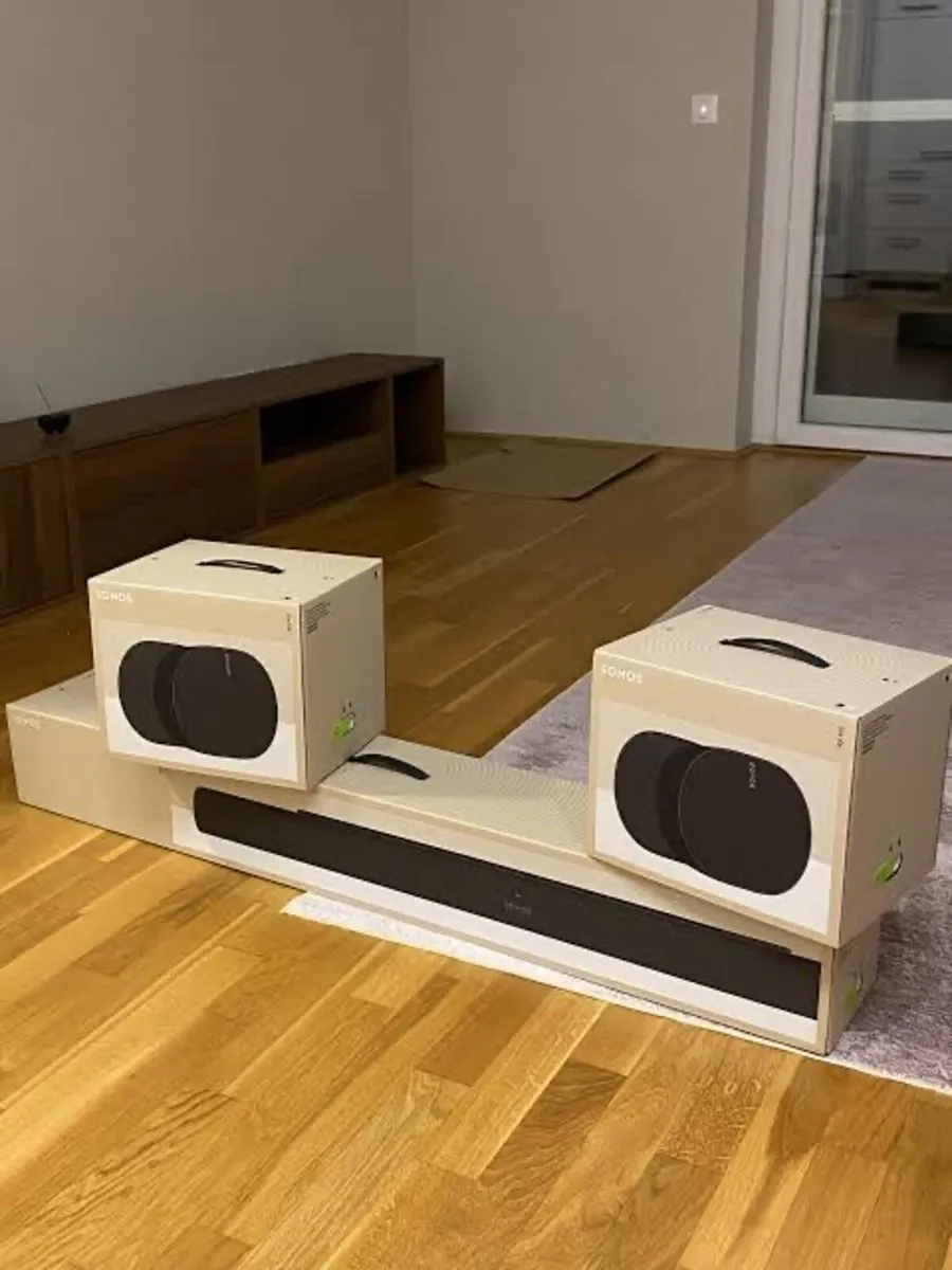 Sonos Arc + Era 300 x 2 (new)