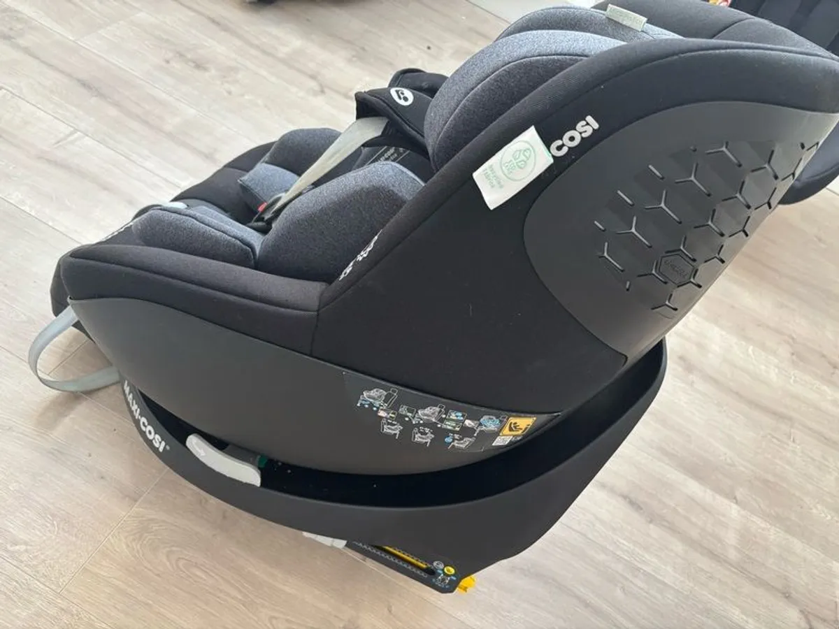 Maxi-Cosi Mica Pro Eco i-Size Car Seat - Image 3