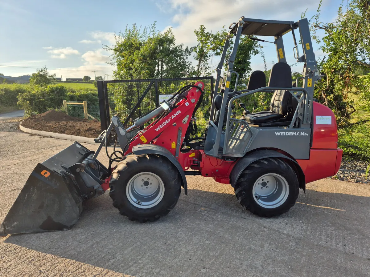 Weidemann 1160 Hoftrac - Image 1