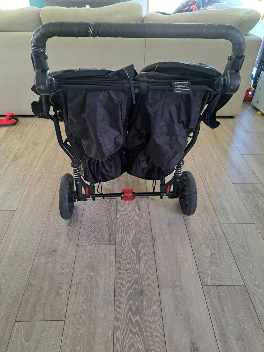 Out n about double buggy - Image 2