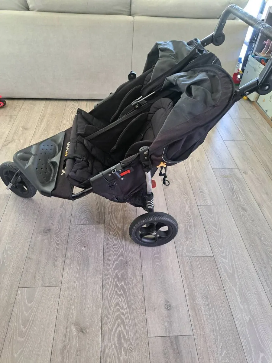 Out n about double buggy - Image 3