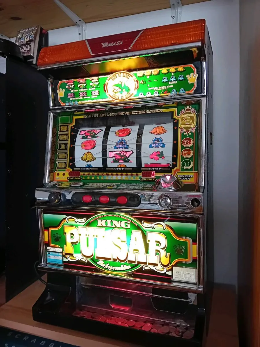 Slot machine - Image 1
