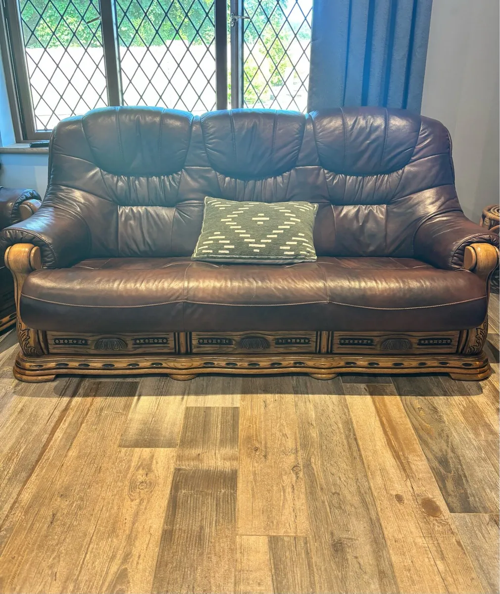 3 piece suite - Image 1