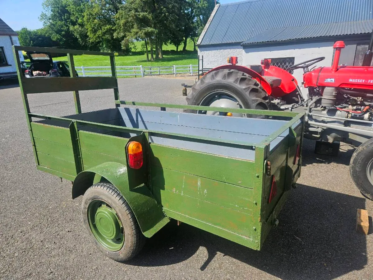 Trailers - Image 2