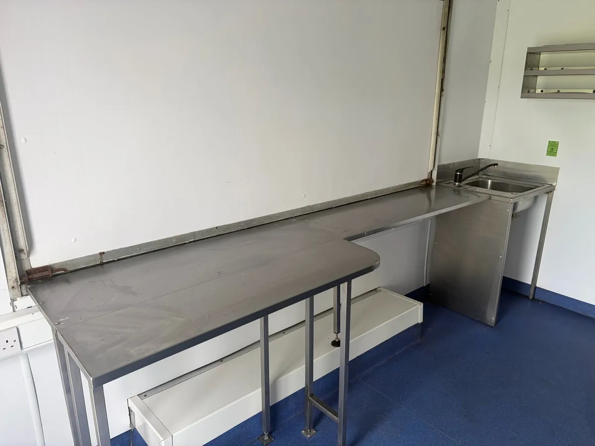 Catering Trailer - Image 3