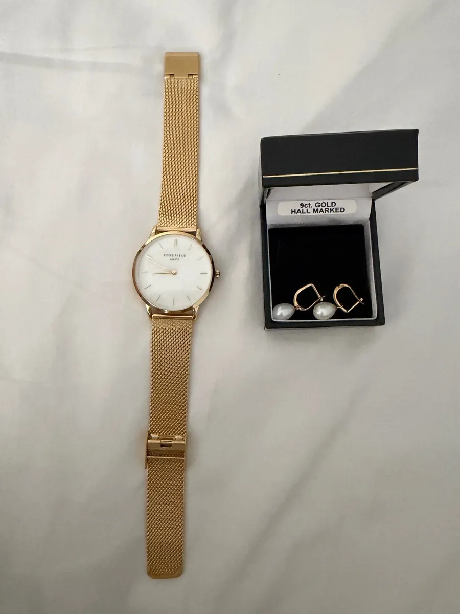 9ct gold freshwater pearl earrings and watch - Image 1