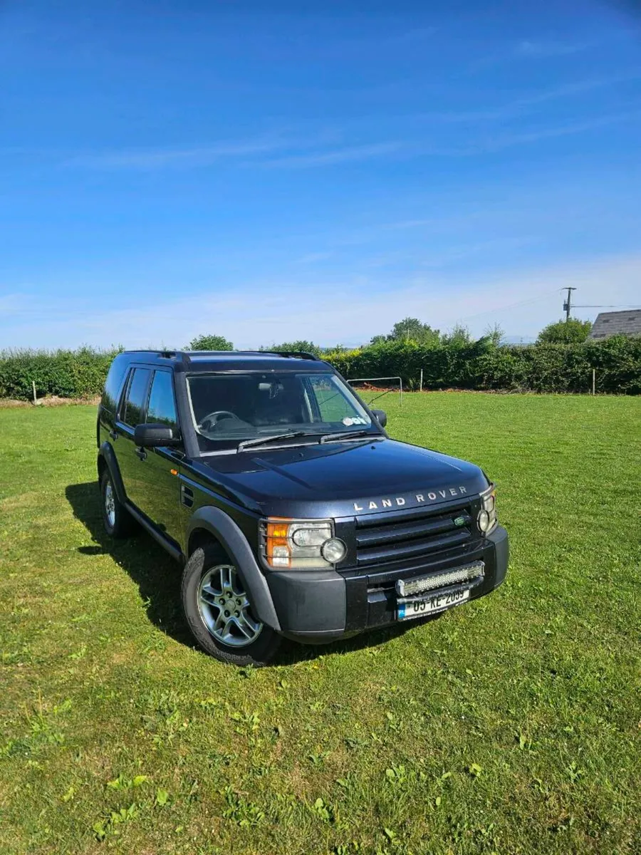 2005 landrover discovery 3 + 2005 for spares - Image 1