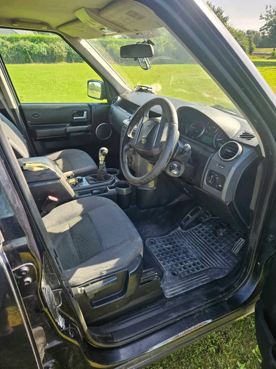 2005 landrover discovery 3 + 2005 for spares - Image 4