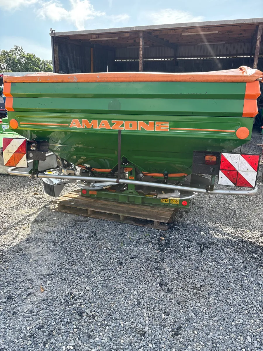 Amazone Fertiliser Spreader - Image 1