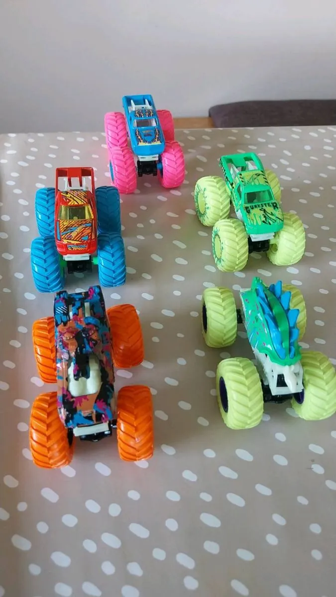 Monster jam trucks - Image 2