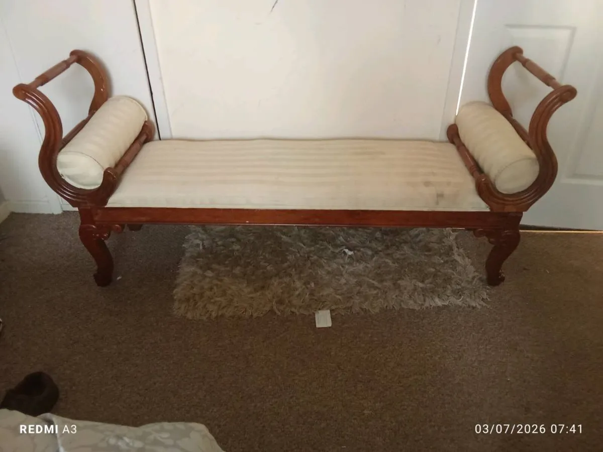 Lounger - Image 1