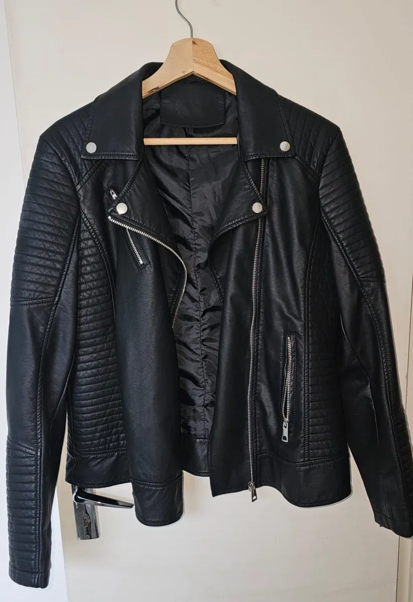 Women's Style Faux Leather Motorcycle Jacket - Image 1
