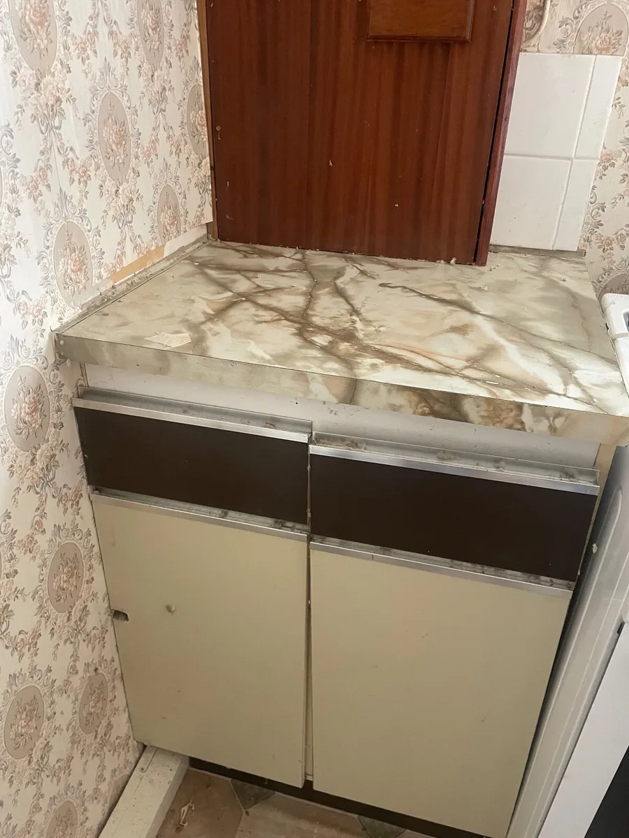 Kitchen - Image 2