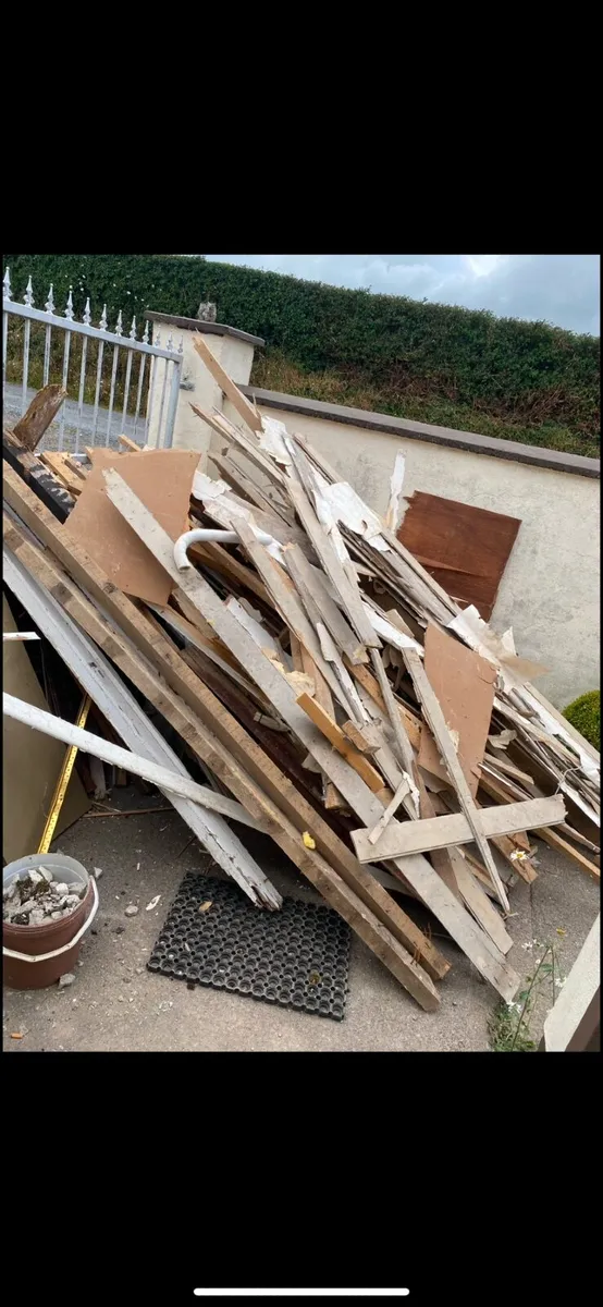 Timber and doors free to take - Image 1