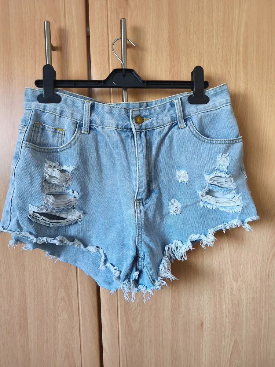 Shorts - Image 1