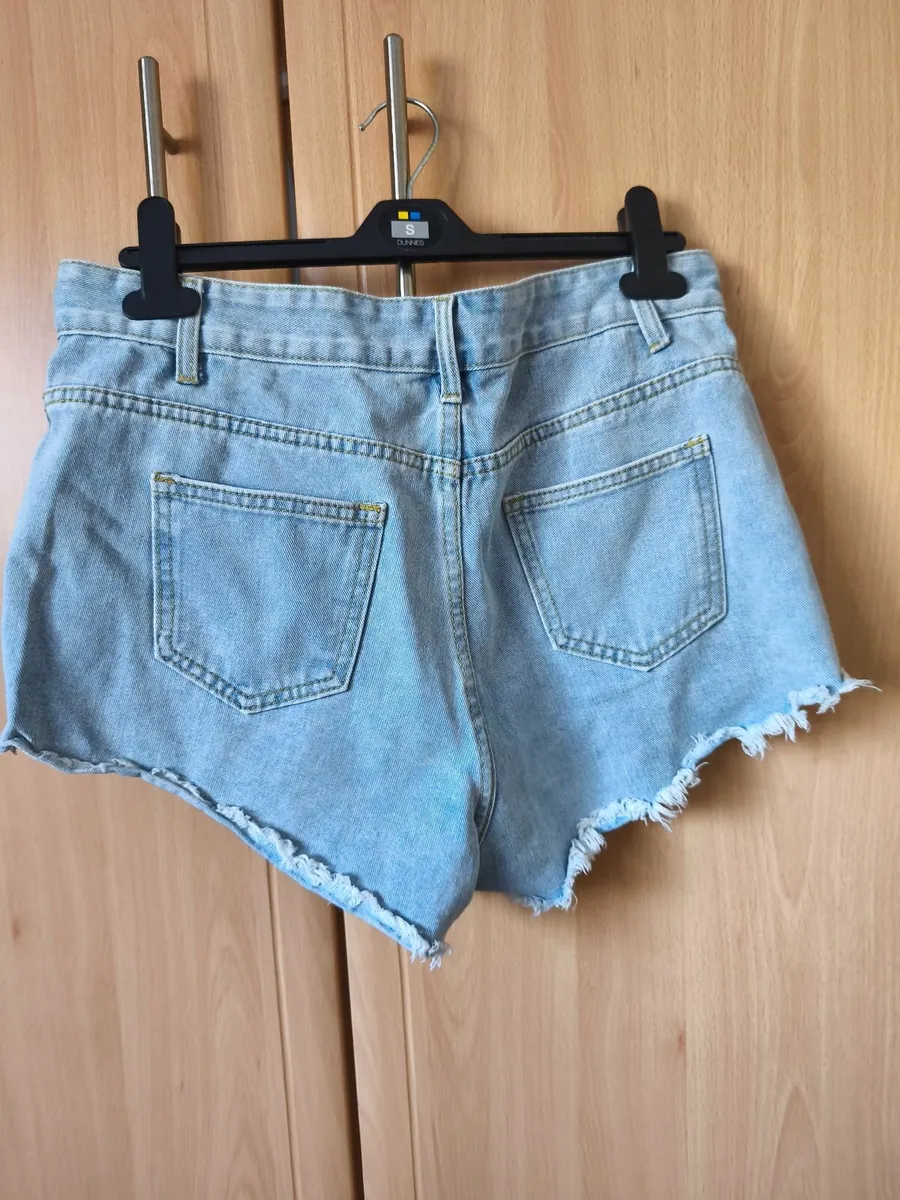 Shorts - Image 2