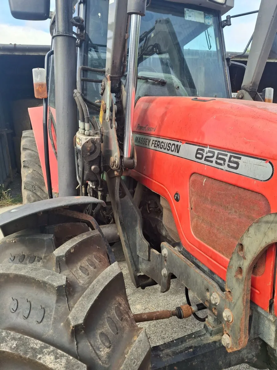 Massey Ferguson 6255 - Image 3