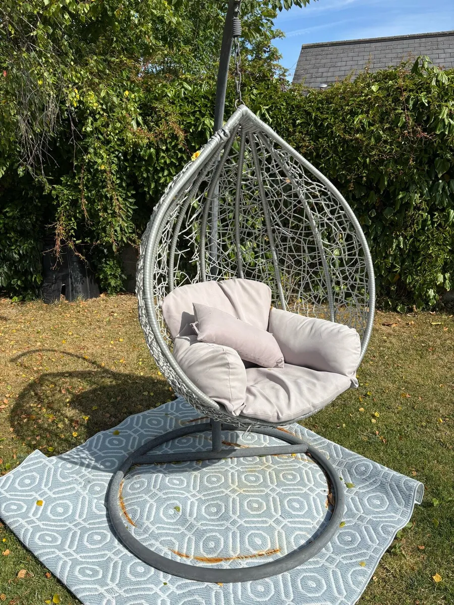 Egg Chair