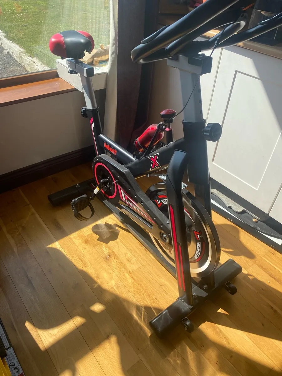 Exercise bike - Image 1