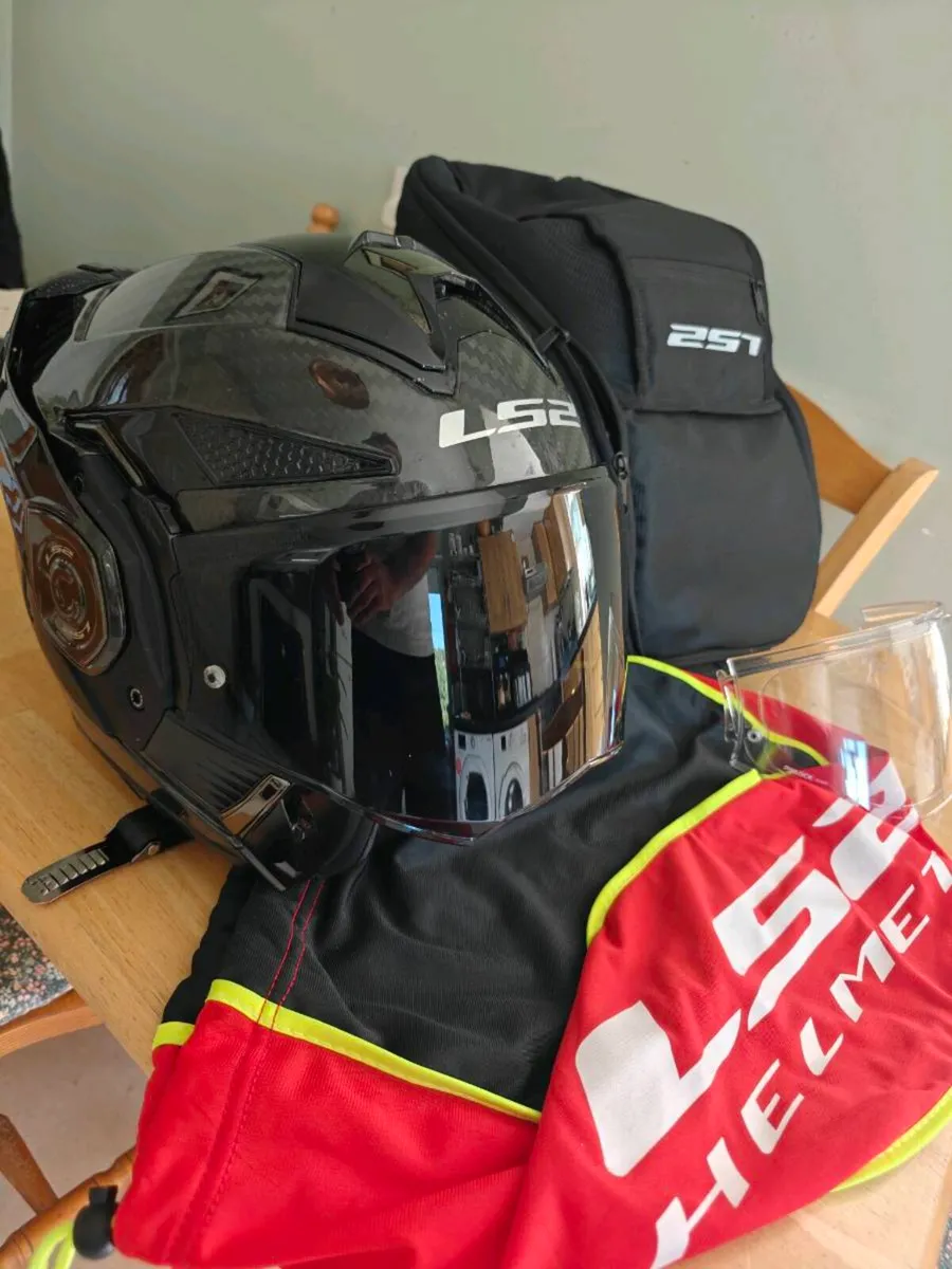LS2 Advant X Carbon - Image 4