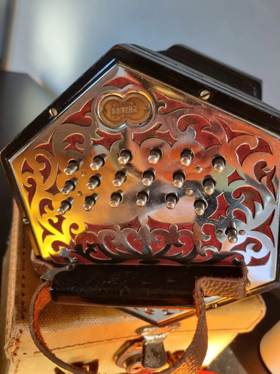 40 Key Wheatstone Anglo concertina - Image 2