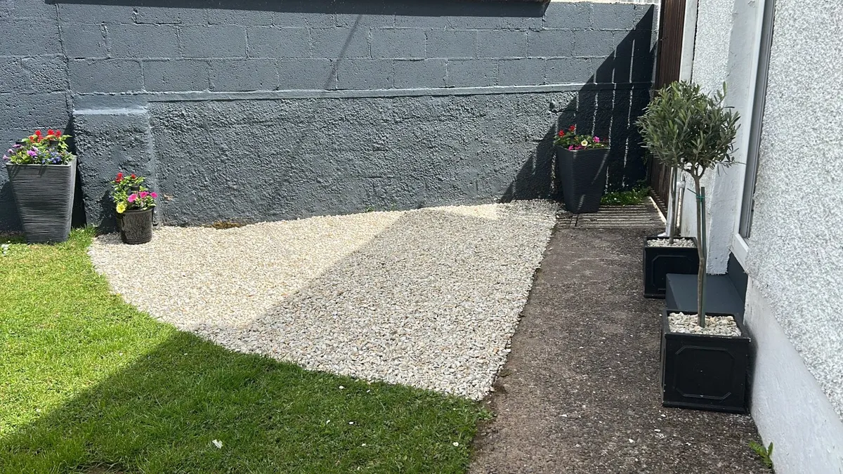 Donegal Quartz 14mm Decorative Stone(350-500kg) - Image 4