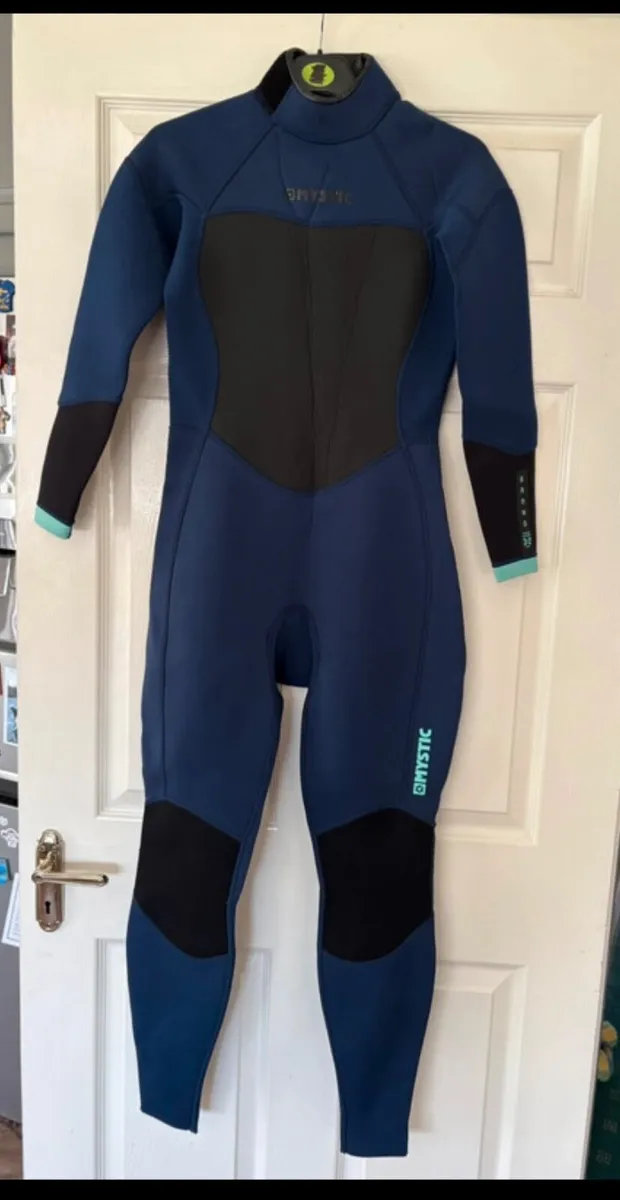 Wetsuit - Image 1